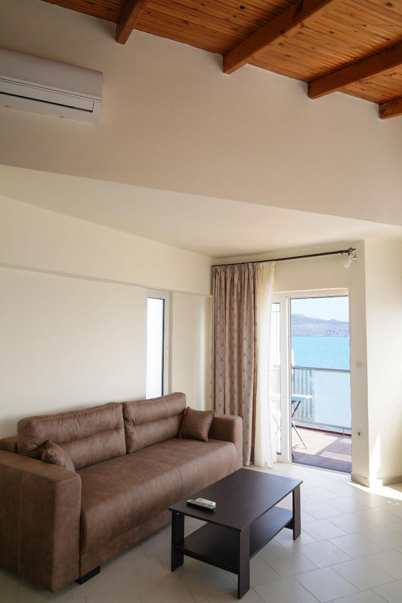 Cozy Corner Vs Beachfront Stalos Exterior foto