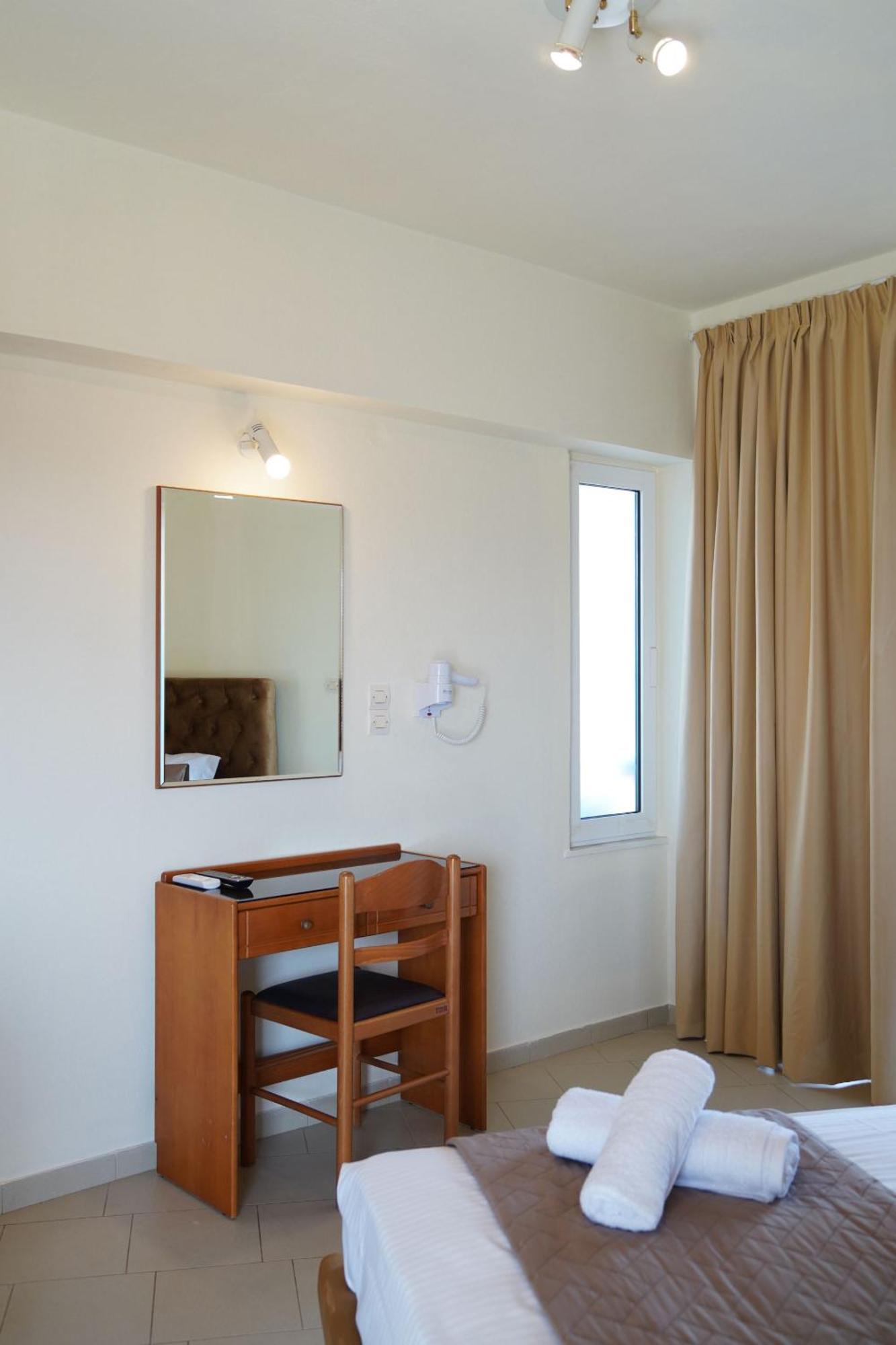 Cozy Corner Vs Beachfront Stalos Exterior foto